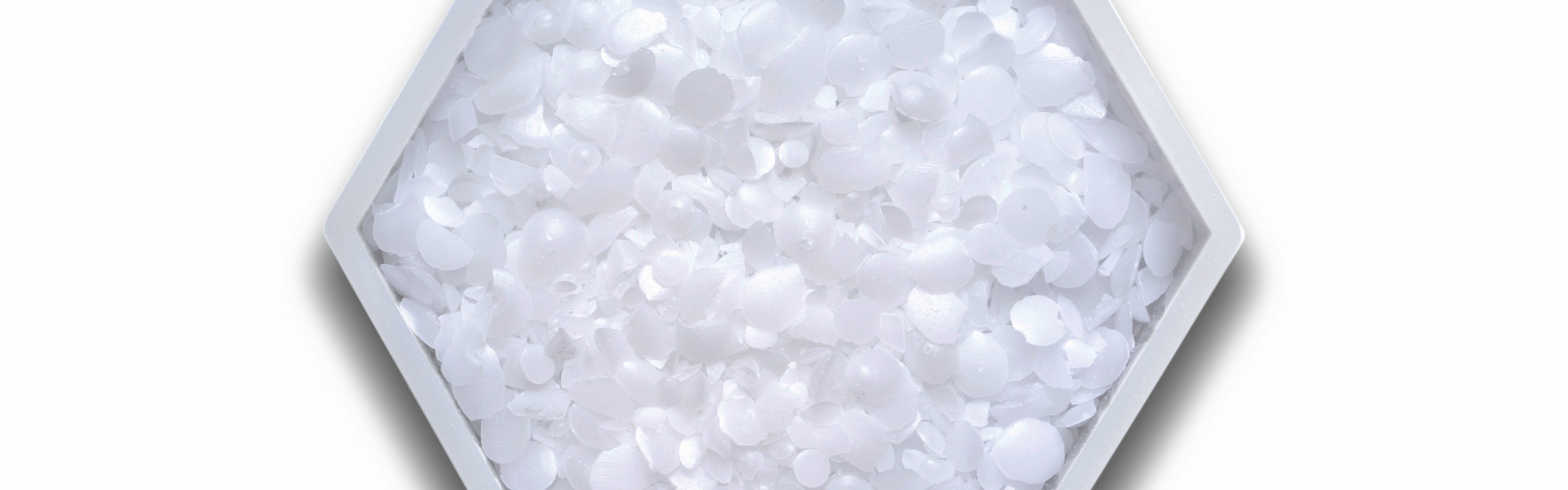 Polyethylene Wax: Outperforming Traditional Waxes in Industrial Applications